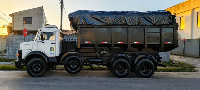 Vende-se Mercedes 1313 caçamba truck