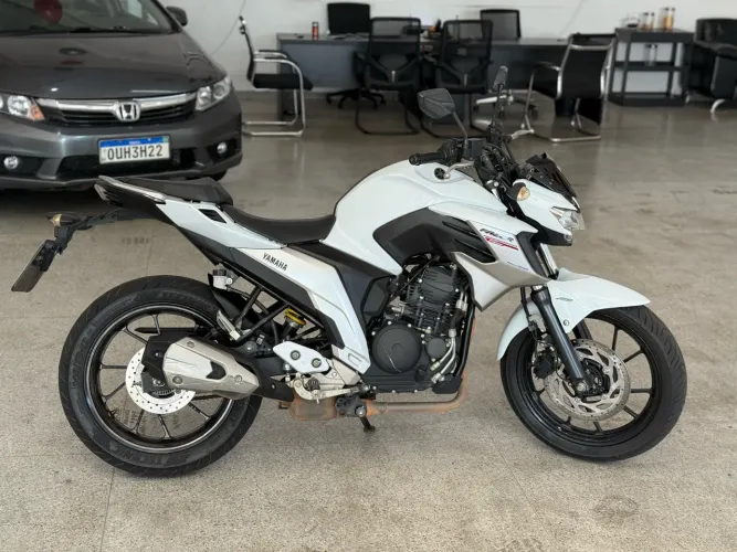 Yamaha Fazer FZ25 250 ano 19/19