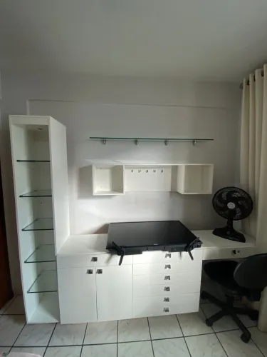 Gabinete multifuncional 