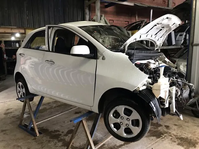 Kia Picanto 2016 1.0 3cilindros vendido em peças
