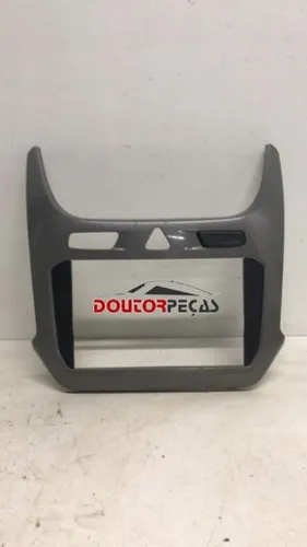 Moldura painel do rádio GM Cobalt 2012 