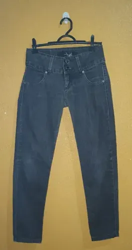 Calça damyller N. 38 semi nova