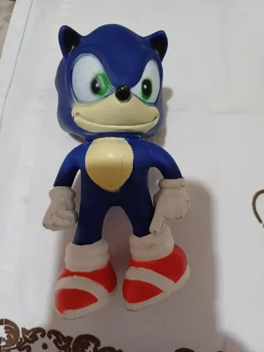 Sonic the Hedgehog Brinquedo de Pelúcia e uma fantasia tamanho 6