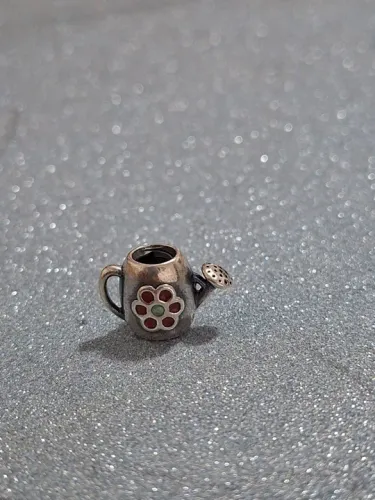 Charm Pandora Regador com Flor