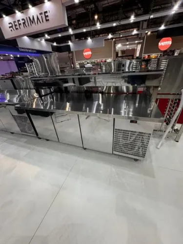 Balcão de Serviço Refrigerado Condimentador 2,00m