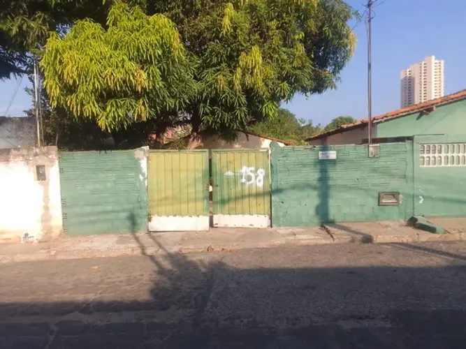 R. SISYFO CORREIA, BAIRRO MONTE CASTELO