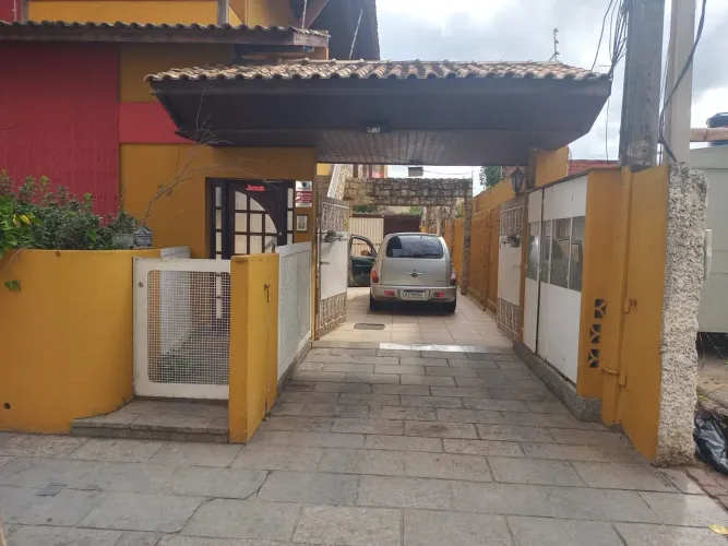 Alugo casa com 250m² na Voluntários da Pátria