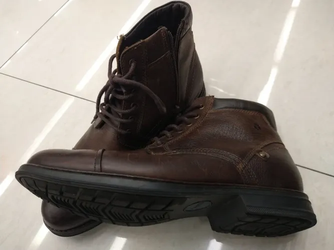 Bota 39 couro