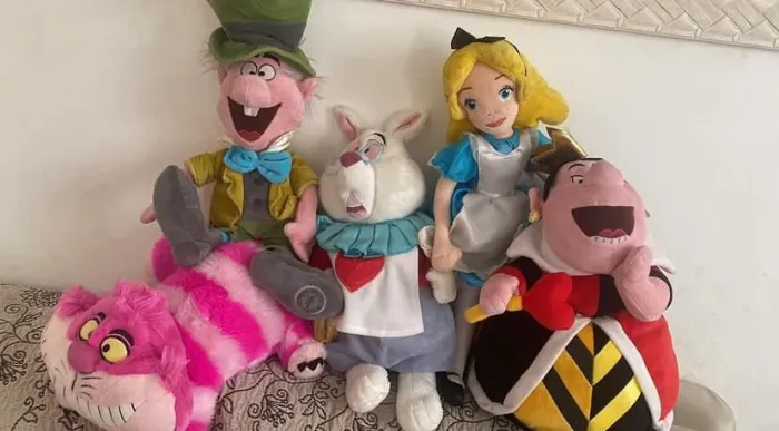 Turma da Alice no país das maravilhas