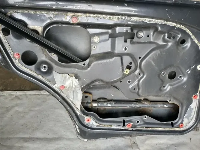 Porta traseira esquerda Fiat/Palio 98 4p