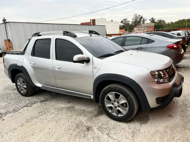 Renault Duster Oroch Dyna. 2.0 Hi-flex 16V Aut. 2020