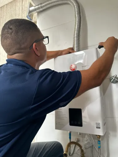Aquecedor a gás | Instalação venda manutenção preventiva teste de monóxido *