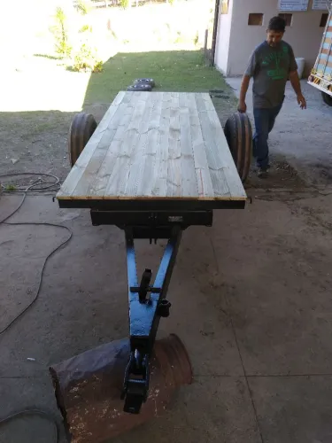 Carreta para trator.