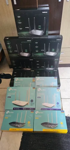 8 Roteadores RG1200, C5, C20 novos e usados
