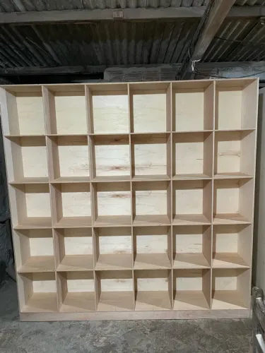 Expositor colmeia , Estante Organizadora Modular em Madeira
