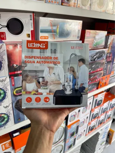 Dispensador de Água Automático LeLong