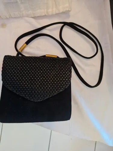 Bolsa de Ombro Elegante em Couro Preto
