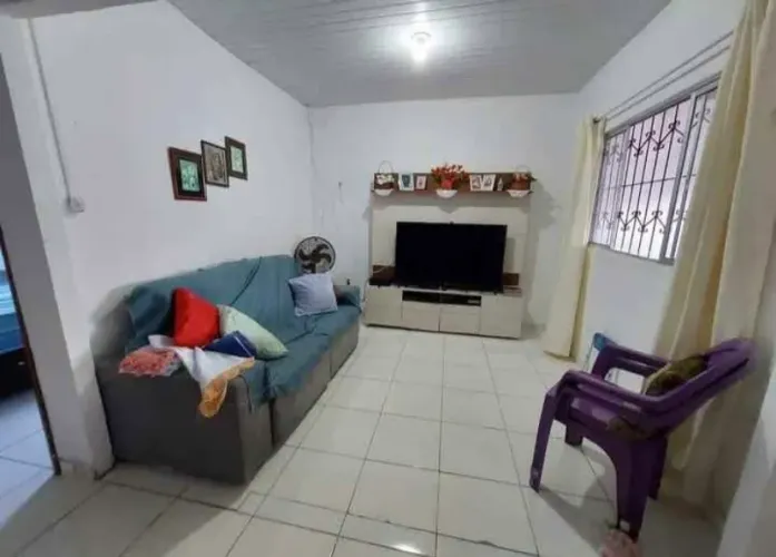 ^Vendo casa no bengui,próximo ao mix Mateus.