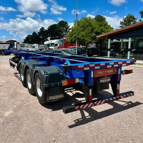 Carreta Bug C/ Pneus Porta Conteiner Facchini 2018 Container