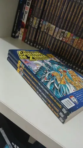 Cavaleiros do Zodiaco The Lost Canvas - Saint Seiya JBC edição comum vol. 1 ao 3