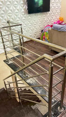 Corrimão de Escada em Aço Inox