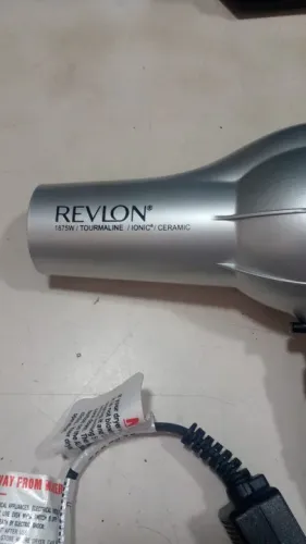 SECADOR DE CABELO REVLON 110V