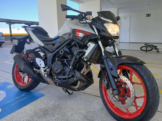 Vendo MT03 sem detalhes, só rodar.