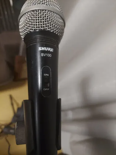 Microfone shure rv100 com pedestal