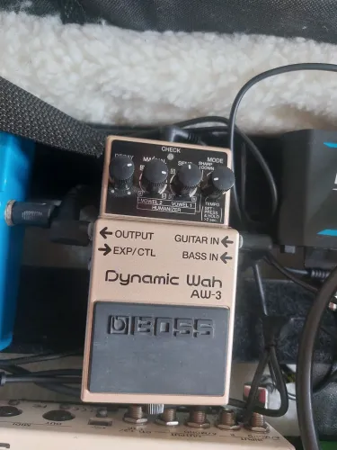 Pedal Boss Dynamic Wah aw-3
