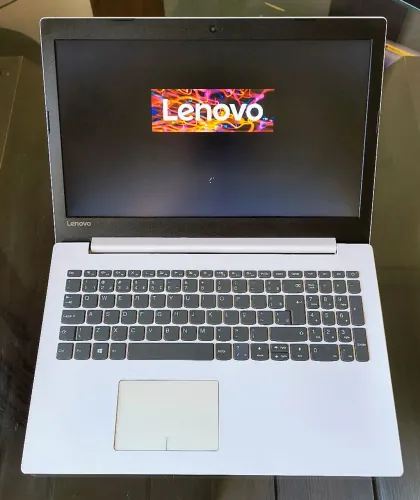 Notebook Lenovo, 15.6" Core i3, 8GB, SSD 256GB! Zero!