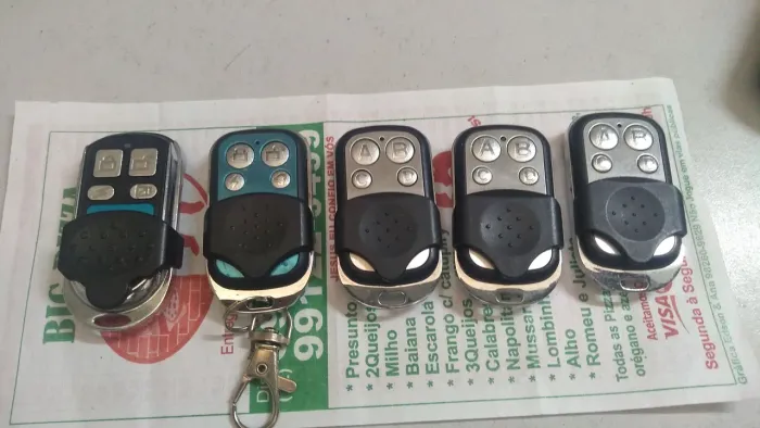 Kit com 05 Controles remoto clonador
