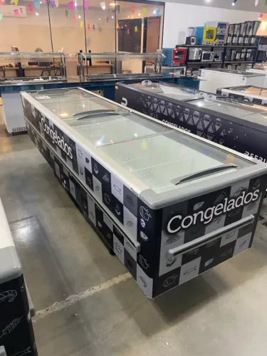 Ilha para congelados - 3 metros - Industrial para Congelados
