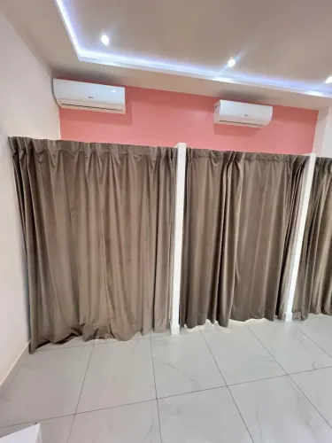 Cortinas e puffs