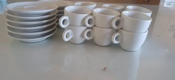 Conjunto de xícaras pequena - Porcelana Germer - 12un
