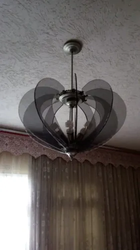 Lustre colonial 