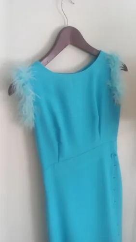 Vestido Azul detalhes ombro