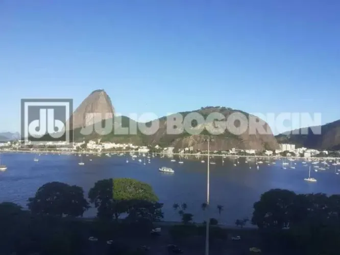 Apartamento : / Residencial / Flamengo