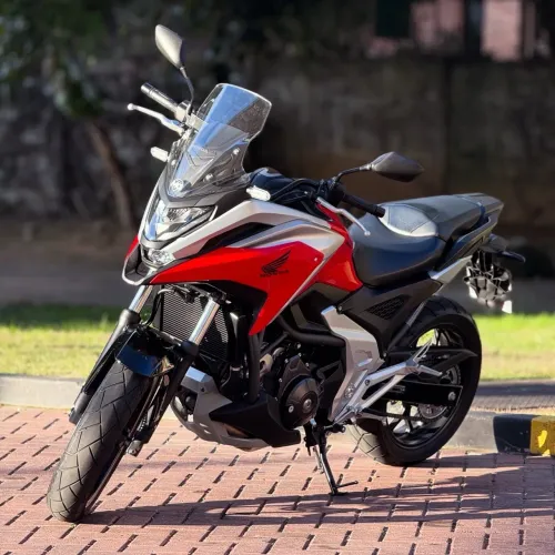 NC 750x 2023 (6 mil km)