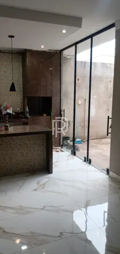 Casa térrea para venda com 2 suítes R$ 380.000,00 Jd. Leonor em Guapiaçu, SP