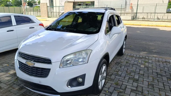 Tracker Ltz 1.8 c/ teto Segundo Dono