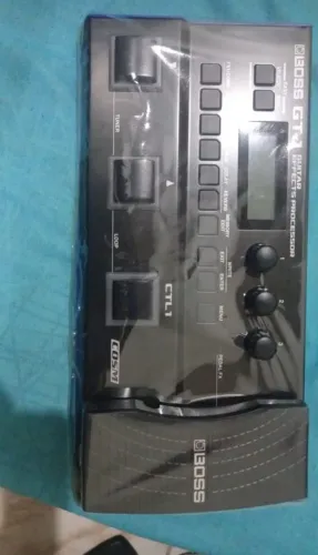 Pedaleira Boss GT-1