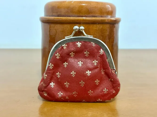 Bolsa de moeda vintage em couro