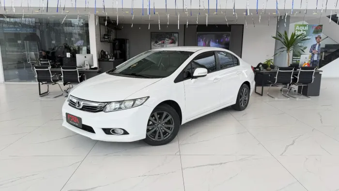 Honda Civic Sedan LXR 2.0 Flexone 16V Aut. 4P 2014