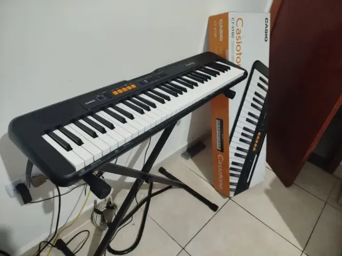 Teclado CASIO CT-S100 na caixa com nota fiscal