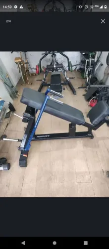 Equipamento de musculação 