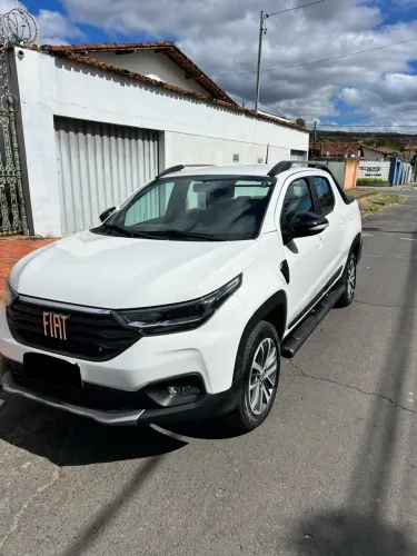 Fiat Strada Volcano 1.3 Flex 8V CD Aut. 2024
