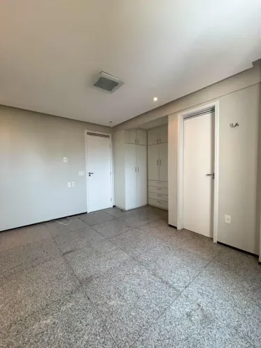 Apartamento na Aldeota com 3 quartos