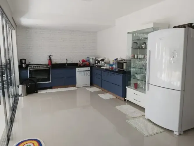 Cozinha Planejada Completa em L Azul Marinho + Granito Preto - Impecável!