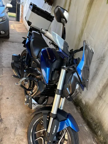 Bajaj Dominar 400 (2026) - Azul - Apenas 600km