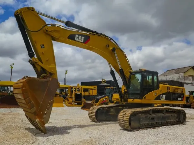 PROMOÇÃO Escavadeira Caterpillar 345D 2009 totalmente revisada